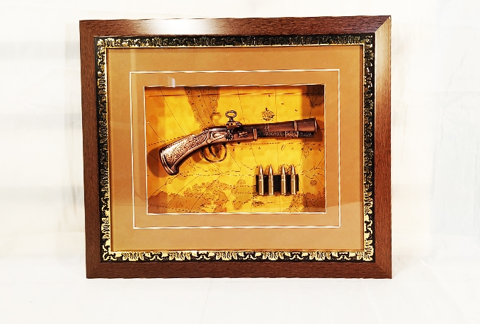 give this vintage gun wall frame on rent