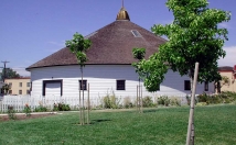 give address of this location for film shooting