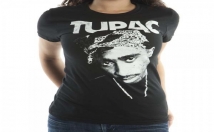 design Amazing T Shirt graphics