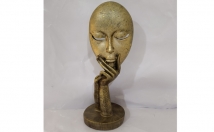 give this lady face on rent