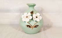 give this european style flower vase on rent