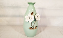 give this stylish flower vase