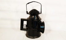 give this decorative showpiece on rent