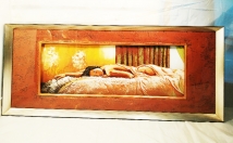 give this extraordinary painting frame on rent