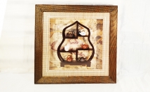 give this table and wall frame on rent