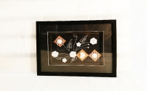 give this beautiful wall frame on rent