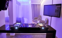 make a DJ mixed set for you